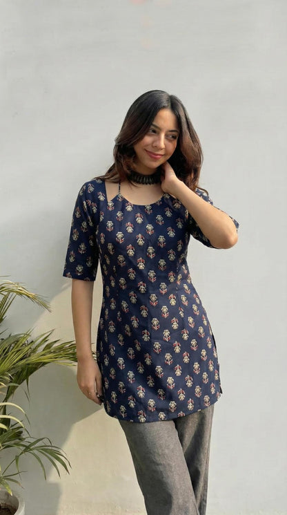 VeraBloom Kurti
