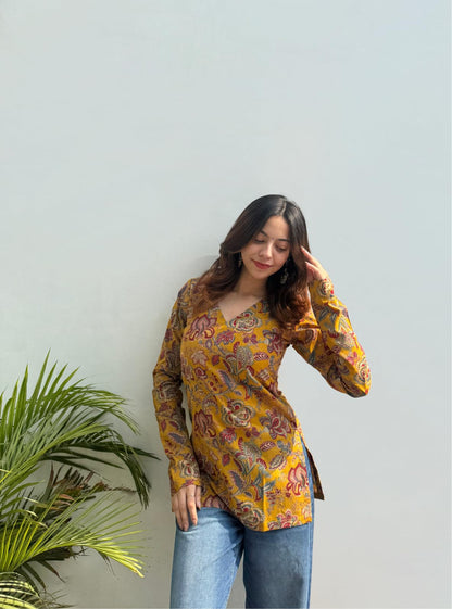 VeraBloom Kurti