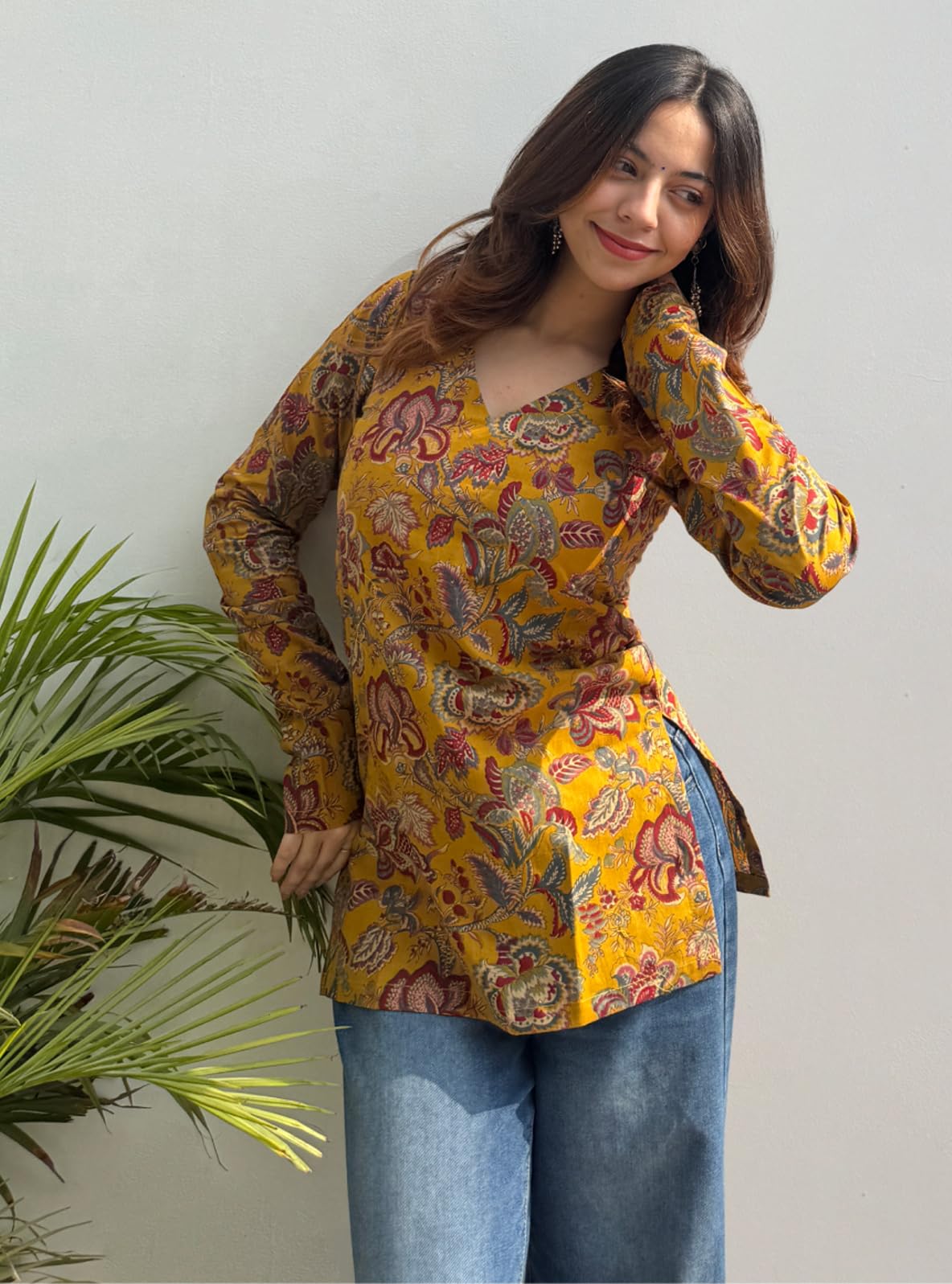 VeraBloom Kurti