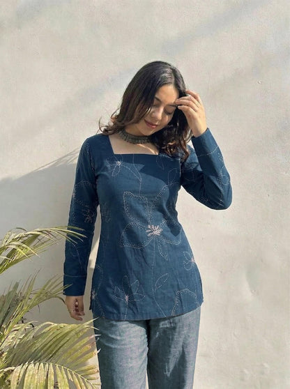 VeraBloom Kurti